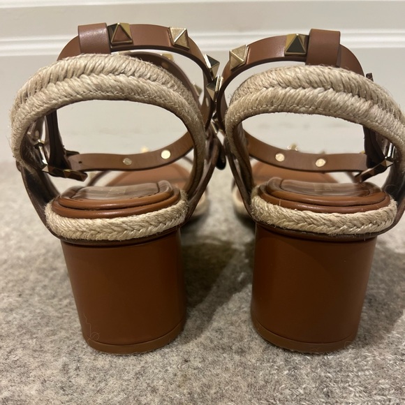 Valentino Garavani Opanka Rockstud Espadrille Sandals Size 39 - Picture 3 of 16